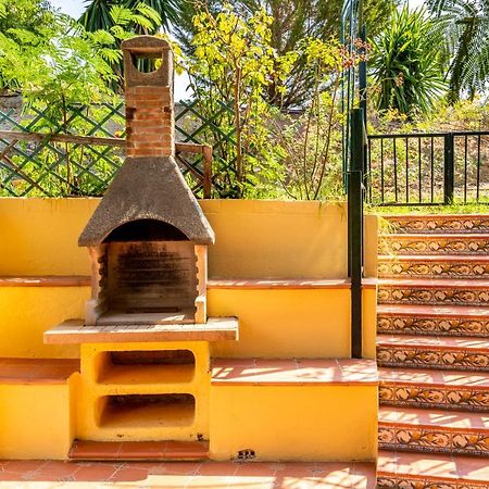 New House In Malaga Nature Luaran gambar