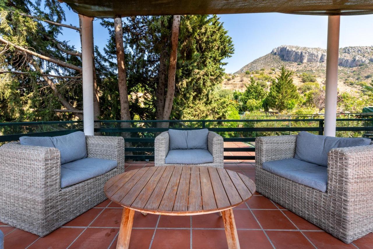 New House In Malaga Nature Luaran gambar